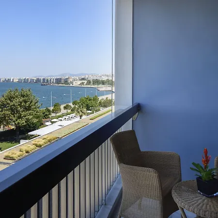 Makedonia Palace