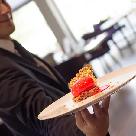 ماكادونيا بالاس فندق سالونيك