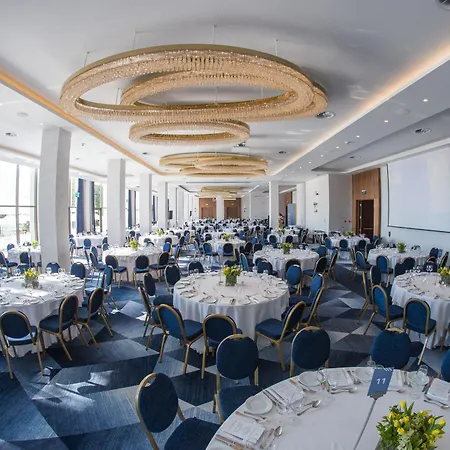 ماكادونيا بالاس 5* سالونيك