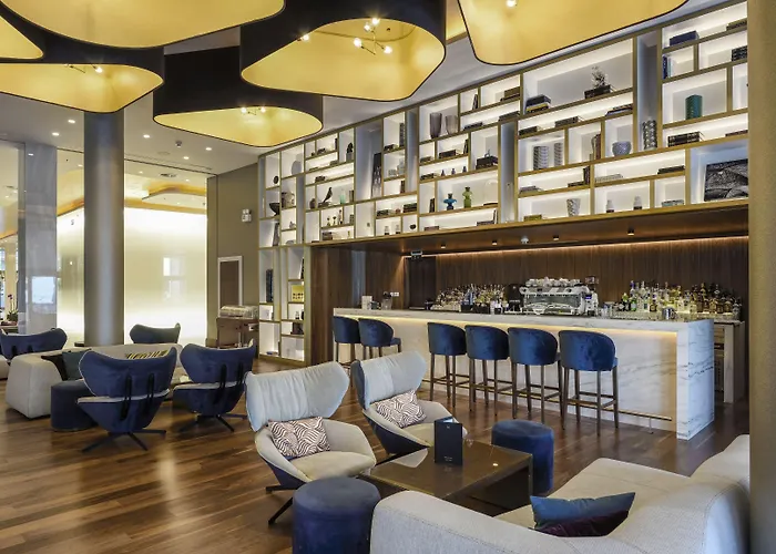 麦卡德尼娜皇宫酒店 酒店 塞萨洛尼基